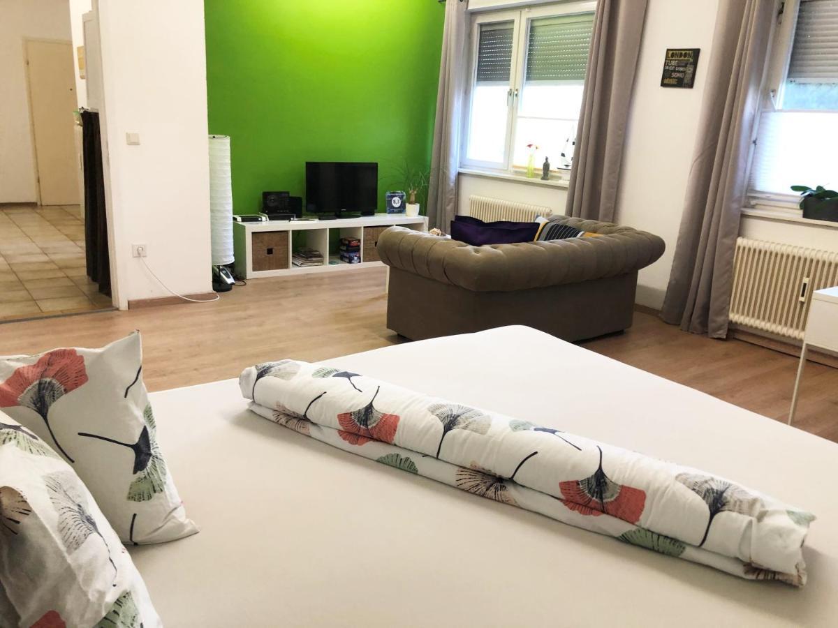 Lighthaus Apartment Graz Bagian luar foto